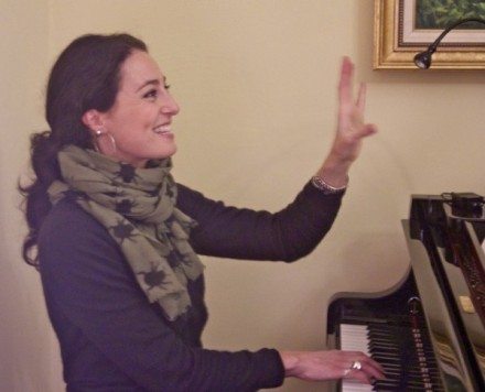 Discover the instrument everyone owns: the voice, with Olivia Foschi